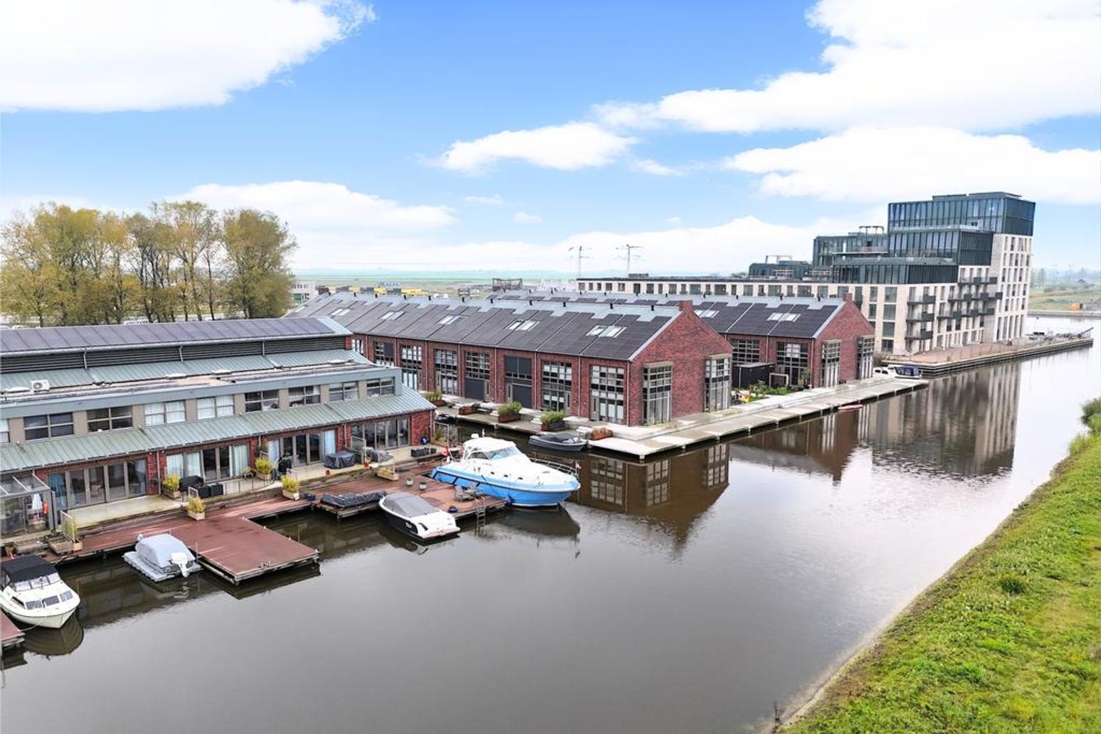 Broukade 26 in Leeuwarden