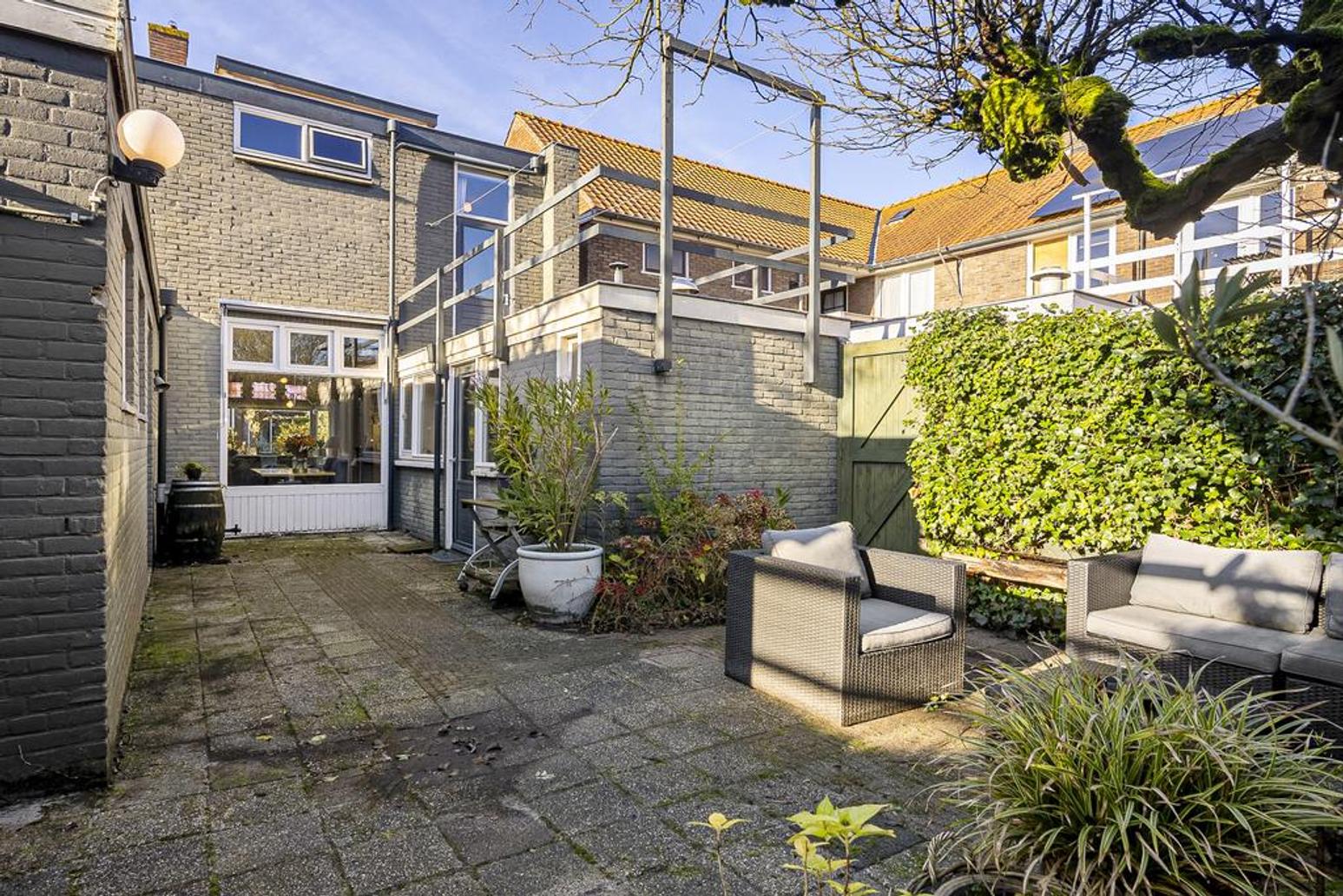 Jacob Marisstraat 27 in Leeuwarden