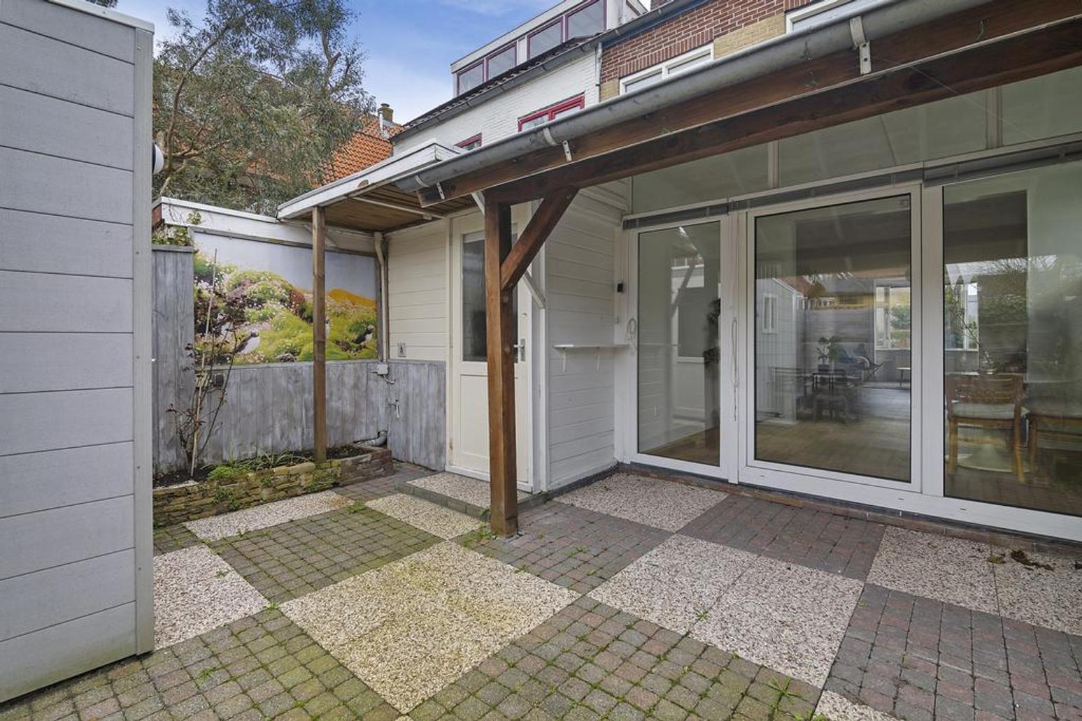 Mr. P.J. Troelstraweg 123 in Leeuwarden