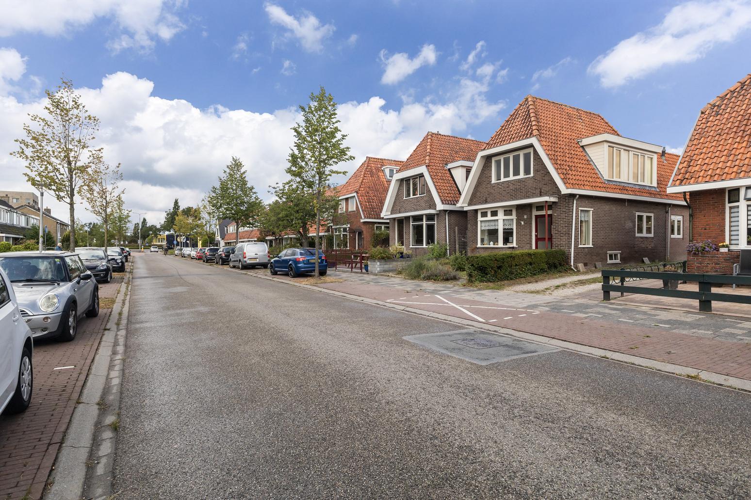 Tijnjedijk 49 in Leeuwarden