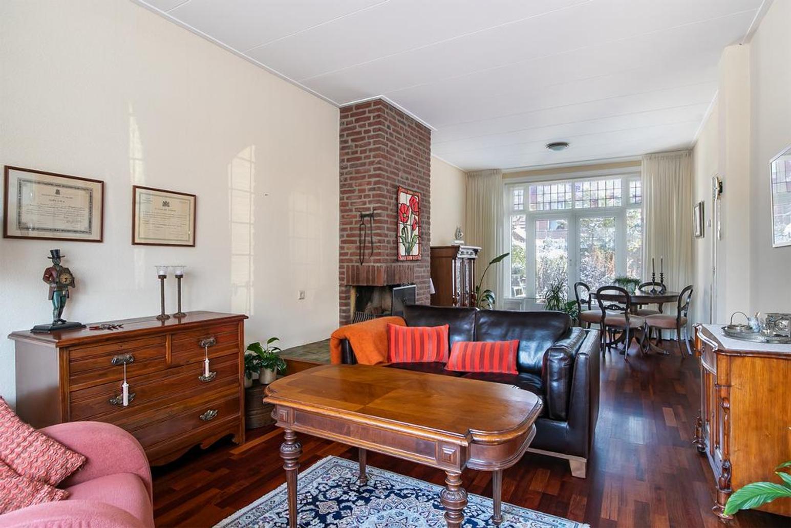 van Roonhuysestraat 16 in Leeuwarden